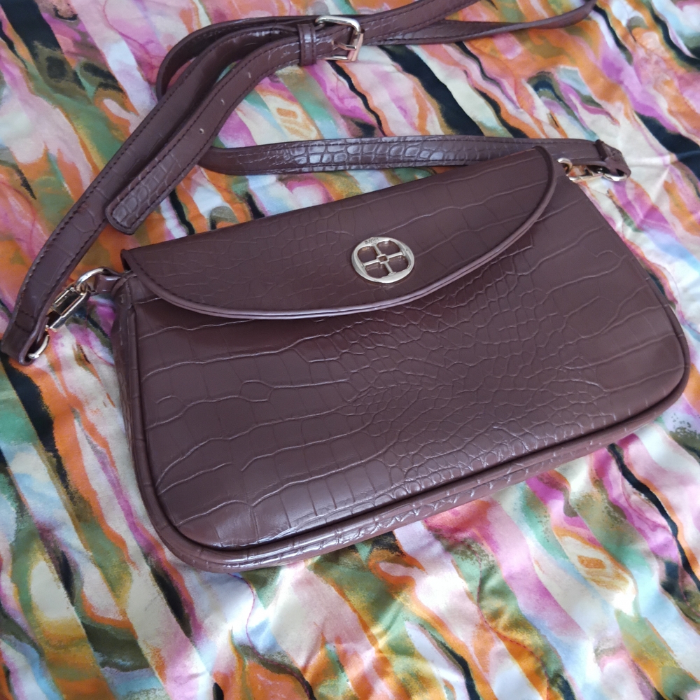 Iman Brown Croc-Emboss Crossbody Bag